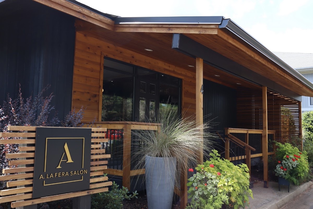 A LaFera Salon Inc in Athens, GA