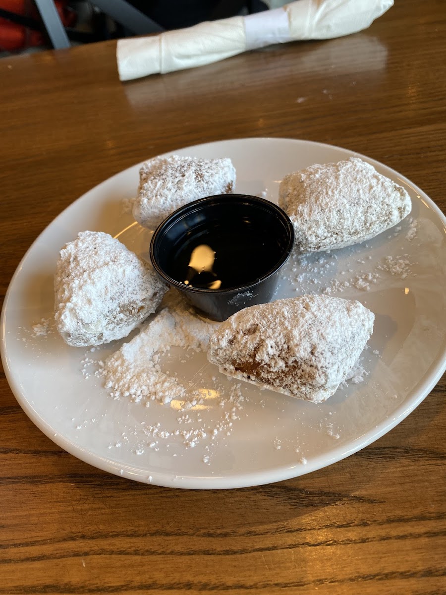 Another Broken Egg Cafe photo 5