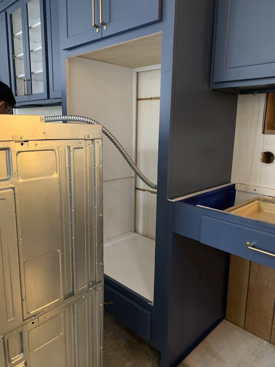 Blue Moon Electric photo 4