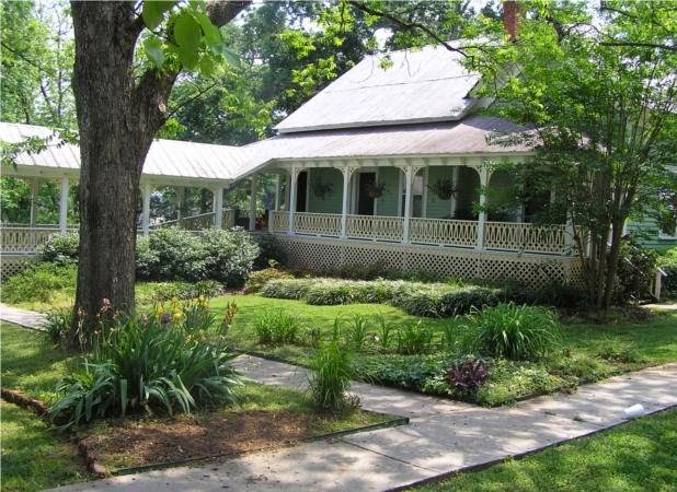 Brady Inn - Hotels in Athens, GA