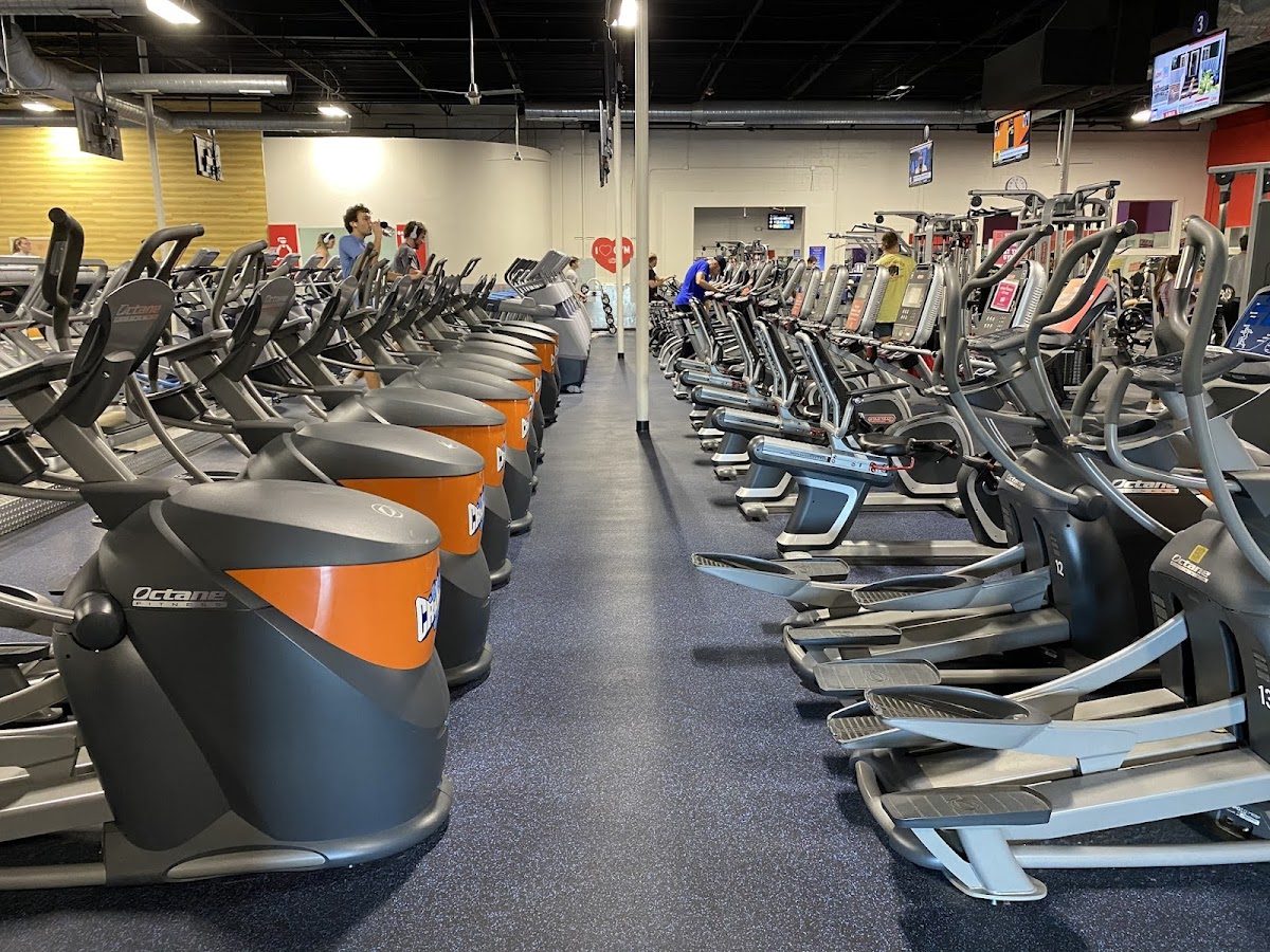Crunch Fitness - Athens - Fitness & Wellness in Athens, GA