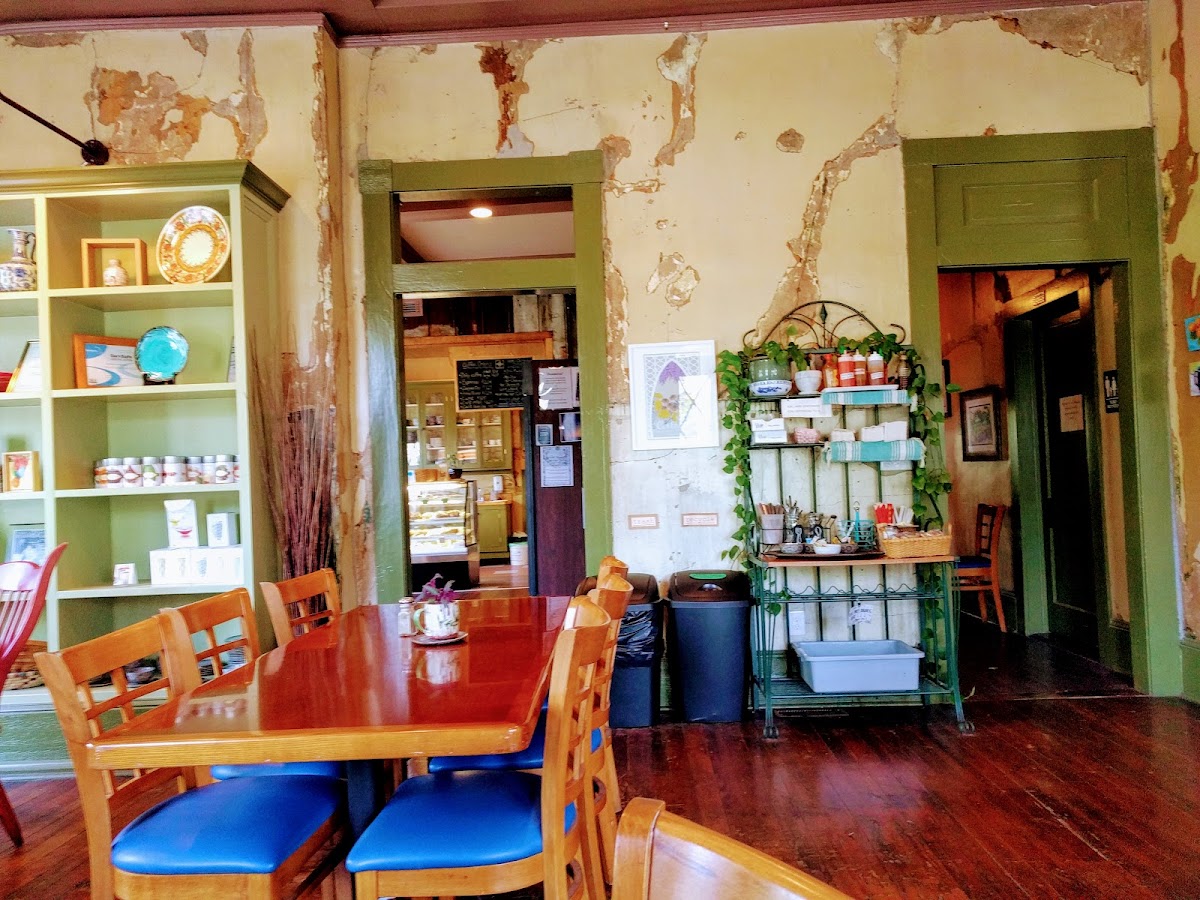 Donderos' Kitchen - Date Night in Athens, GA