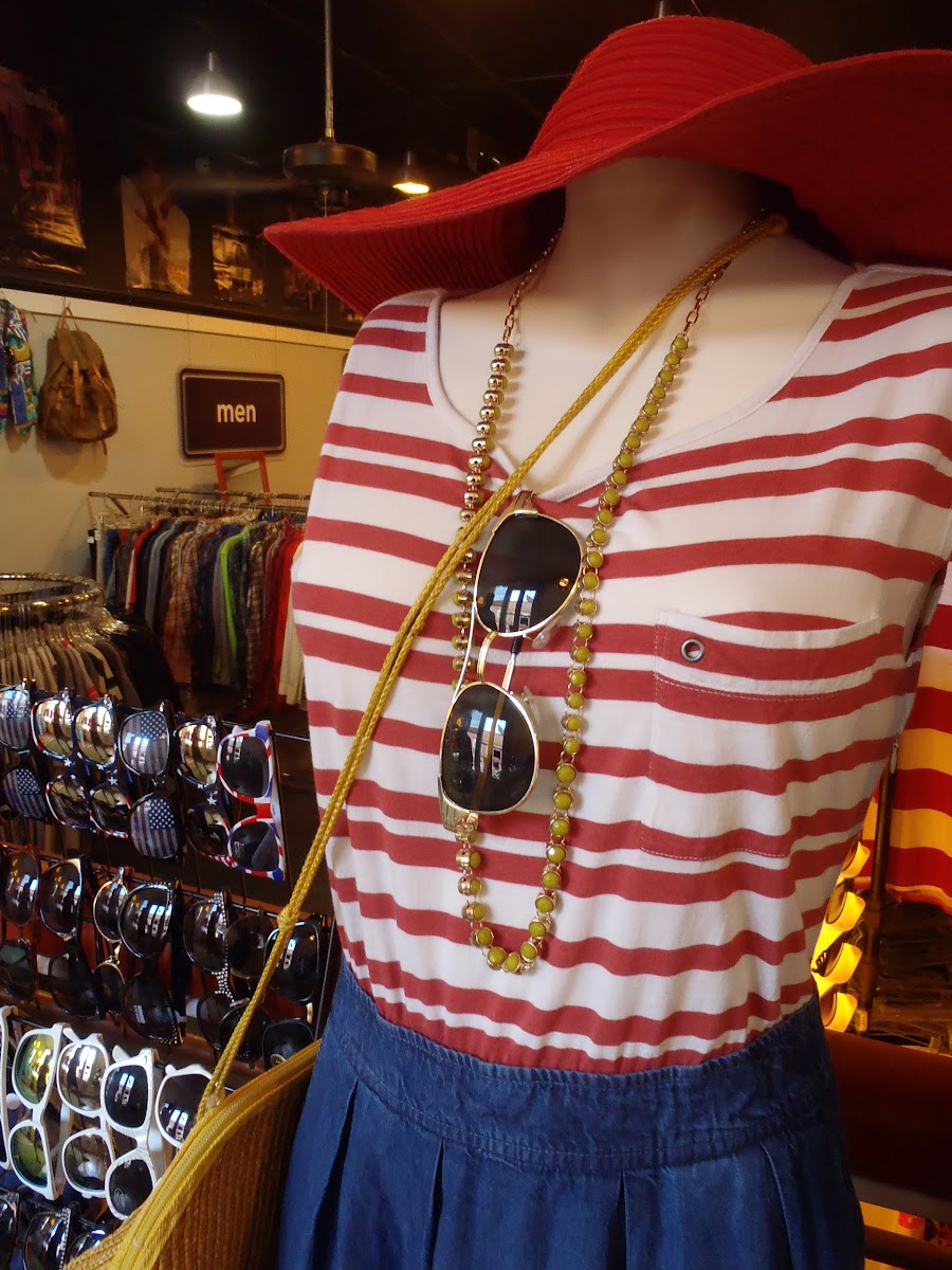 Dynamite Clothing photo 4