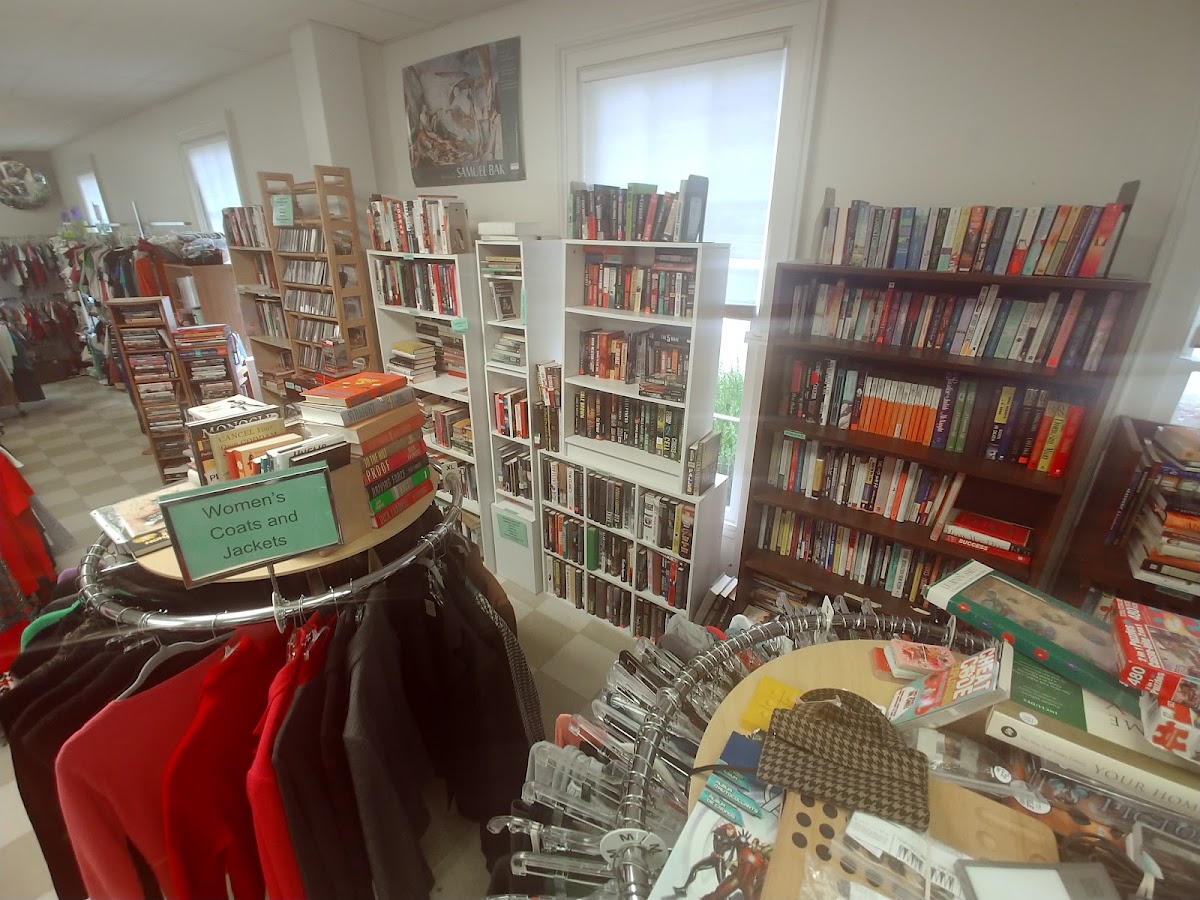 Emmanuel Episcopal Thrift House photo 2