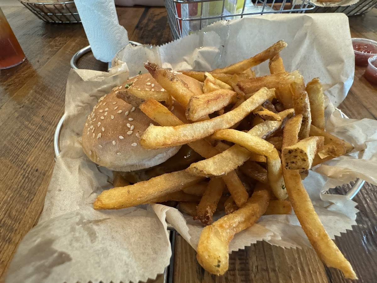 Farm Burger Athens photo 4