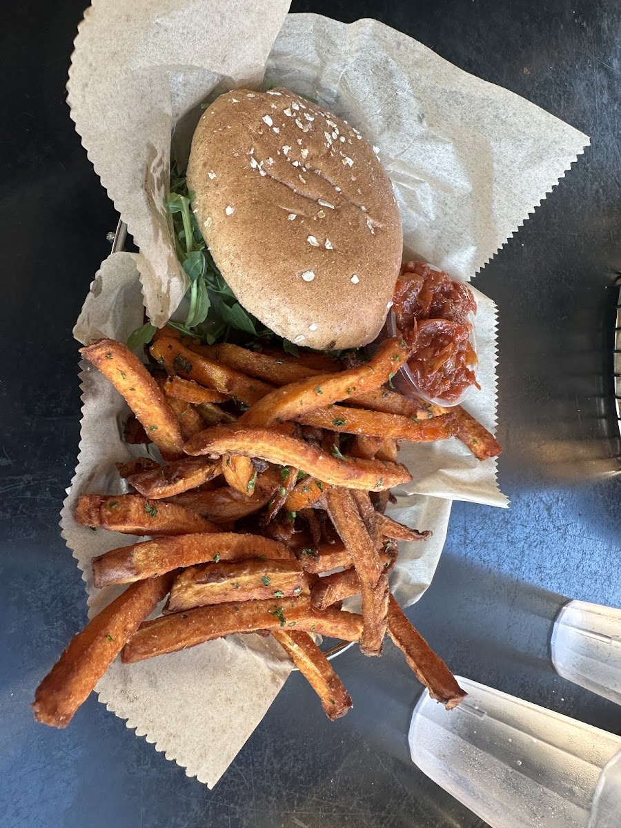 Farm Burger Athens photo 5