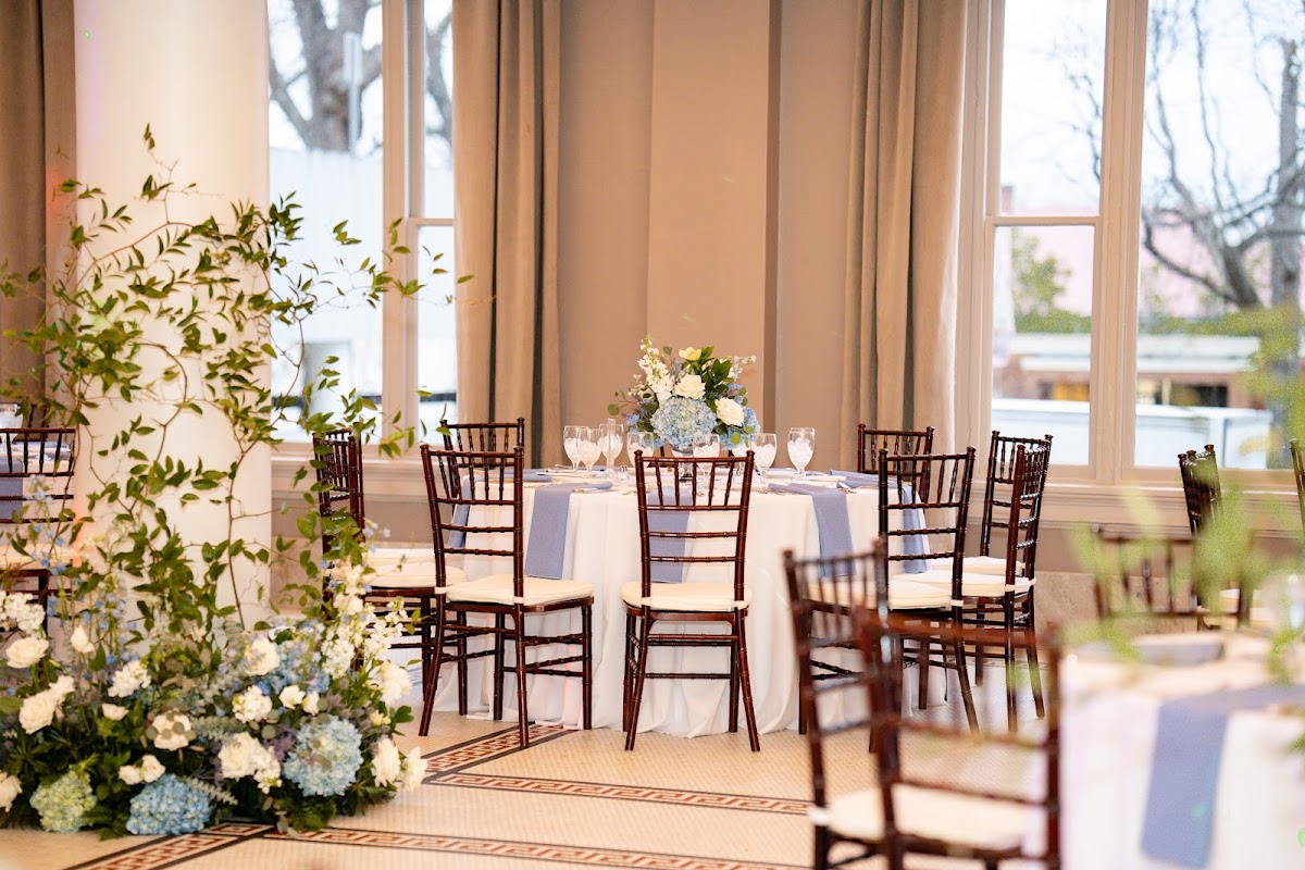 Georgian Hall photo 2