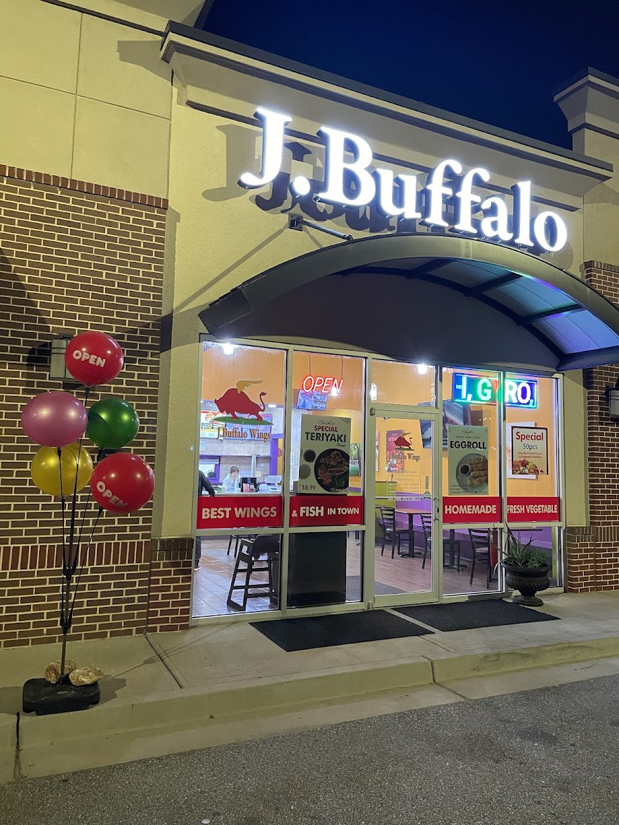 J. Buffalo Wings EPPS BRIDGE photo 3