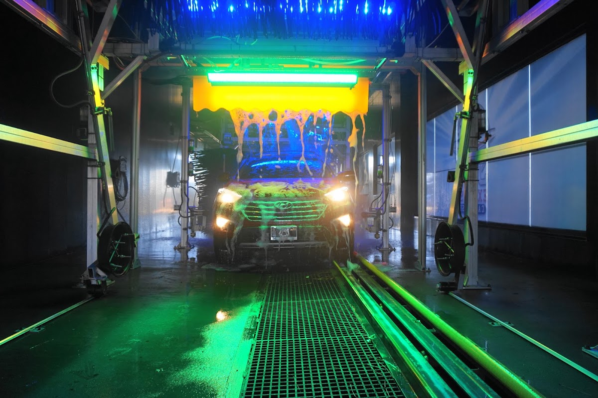 Jet Express Car Wash photo 3