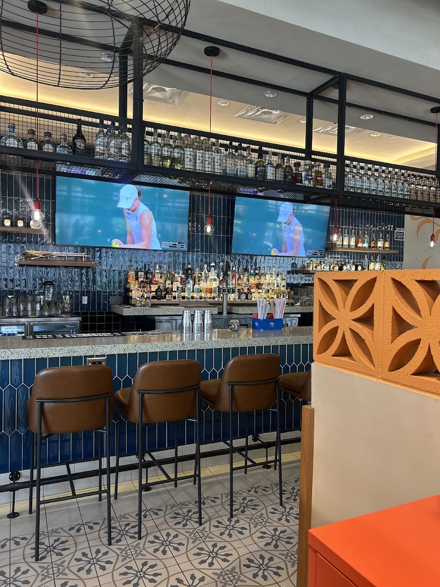 La Parrilla Mexican Restaurant photo 5