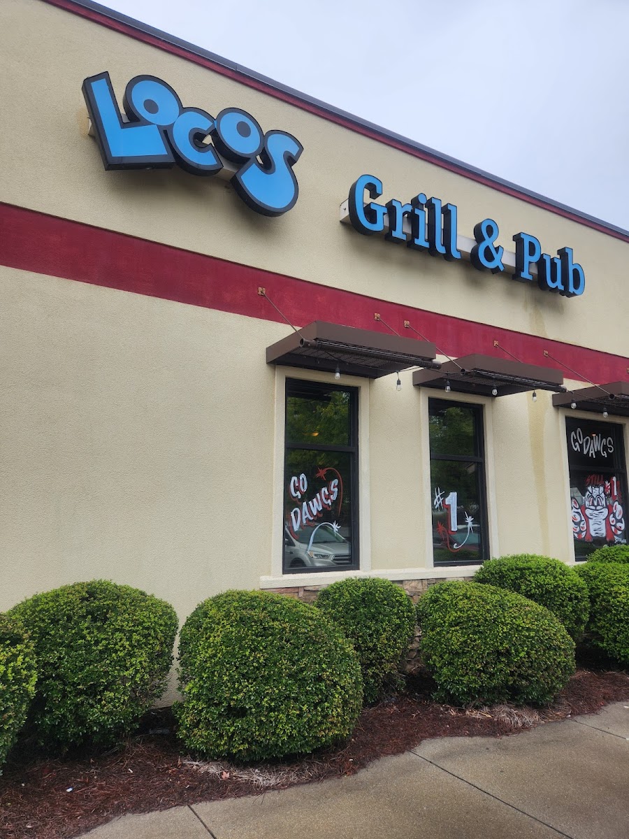 Locos Grill and Pub photo 3