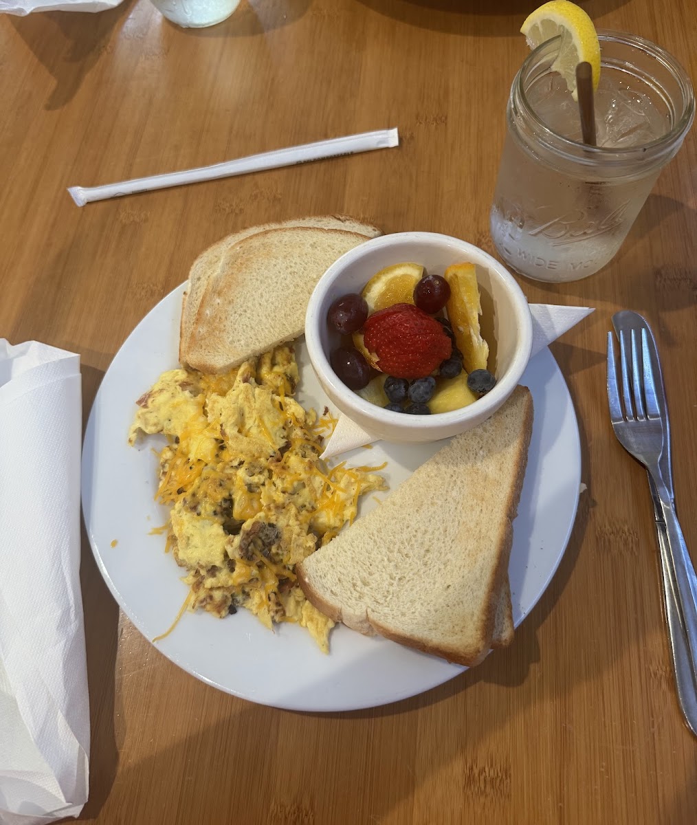 Mama's Boy at The Falls of Oconee photo 4