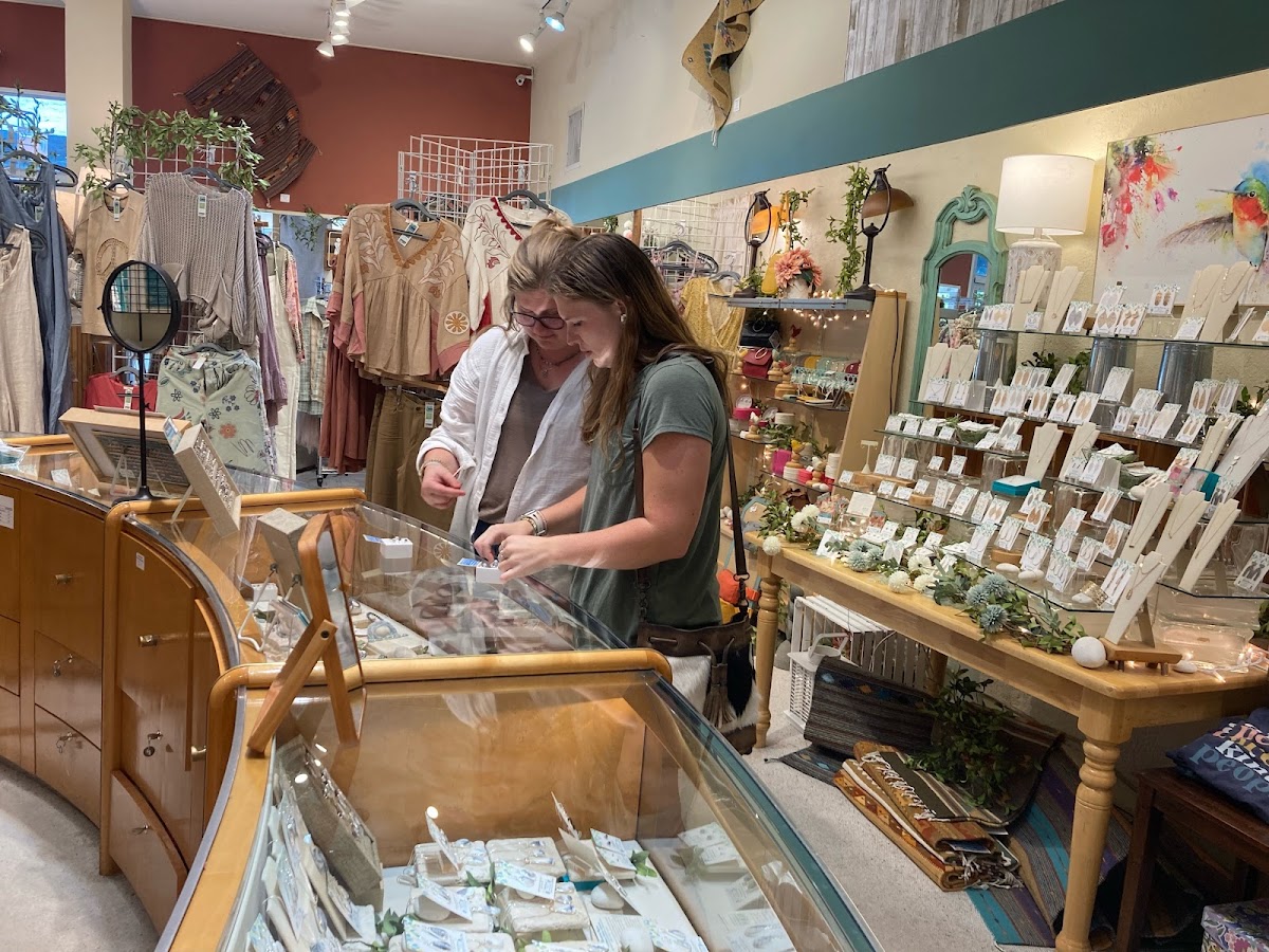 Native America Gallery photo 5