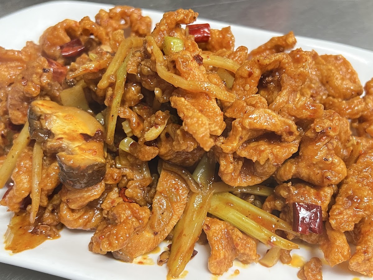 New Red Bowl photo 3