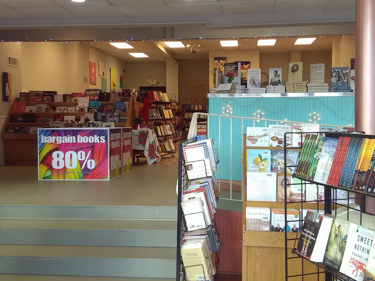 Normal Books photo 4