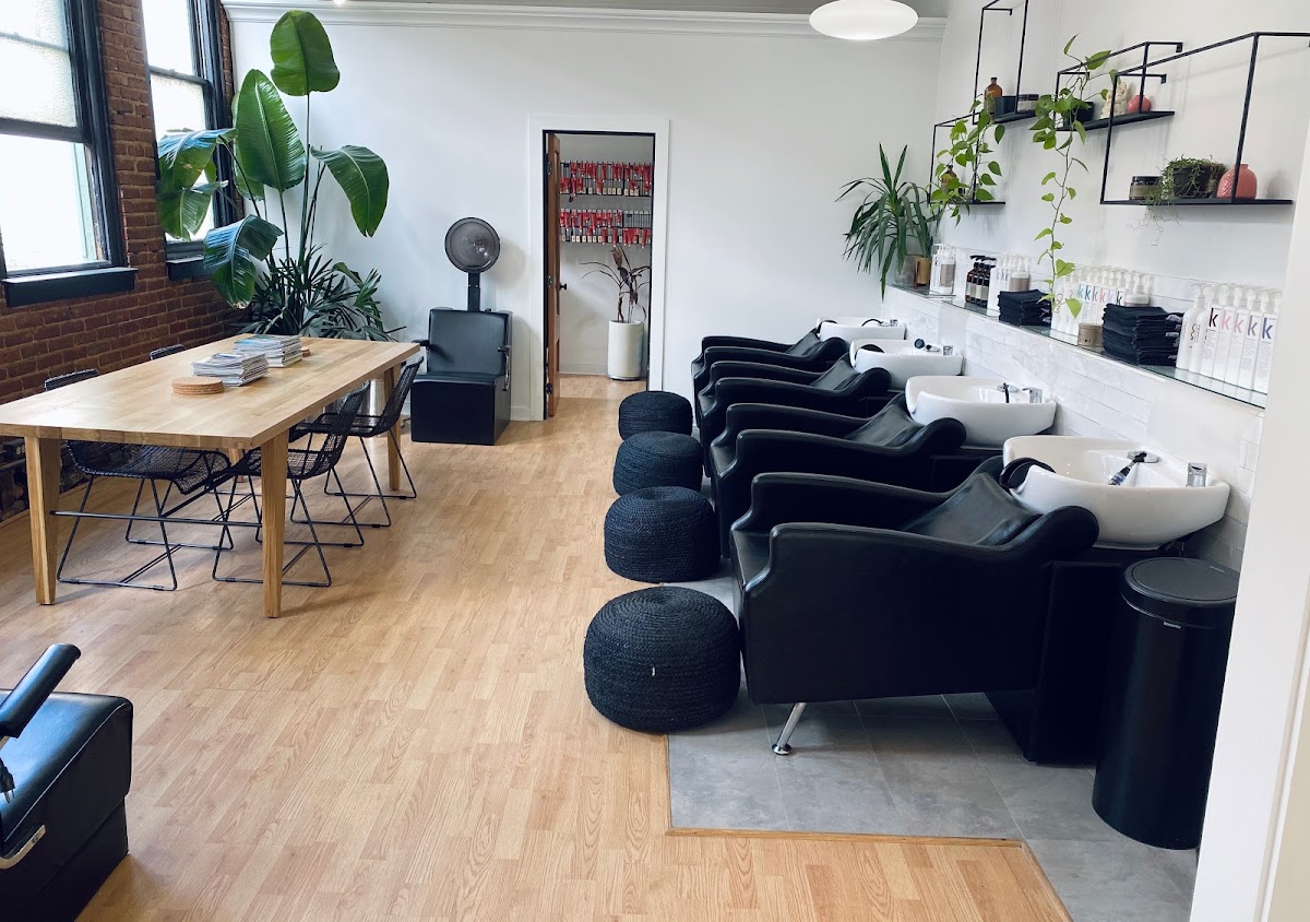 Pageboy Salon photo 2