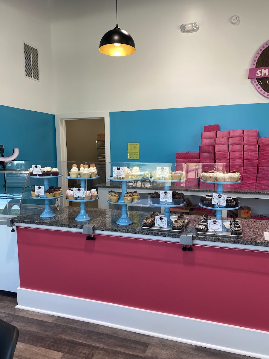 Smallcakes Athens - Bakery in Athens, GA