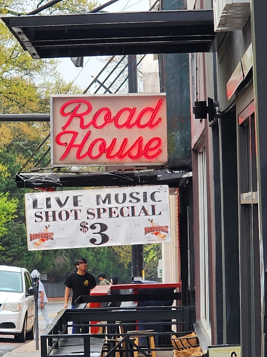 The Roadhouse photo 3