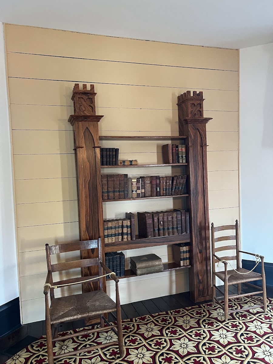 TRR Cobb House photo 5